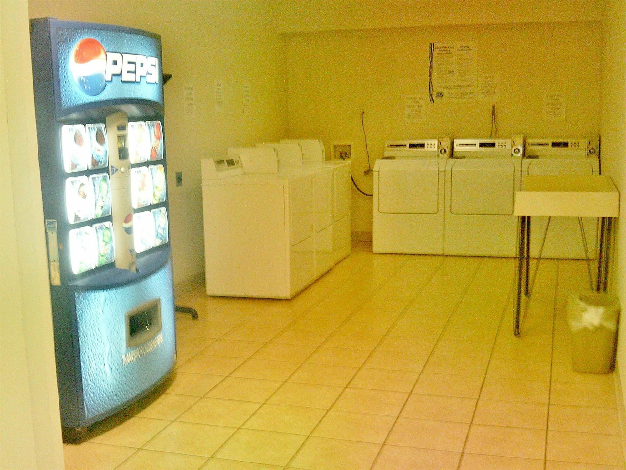 America'S Best Value Inn & Suites 갤럽 외부 사진